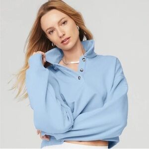 Alo Polo Henley Pullover Light Blue